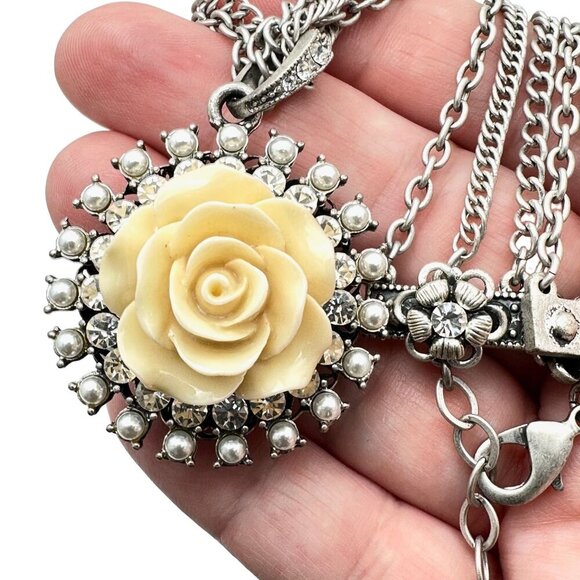 Sweet Romance Womens Necklace Silver Tone Interchangeable Pendant Flowers - Picture 3 of 5